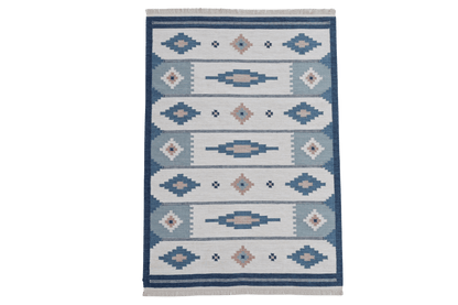 Röllakan Korallen - blå - Designmatta.se