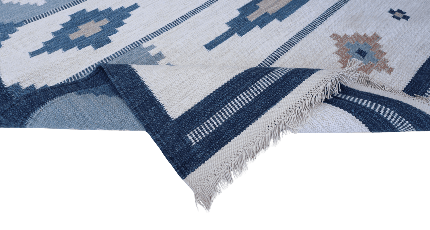 Röllakan Korallen - blå - Designmatta.se