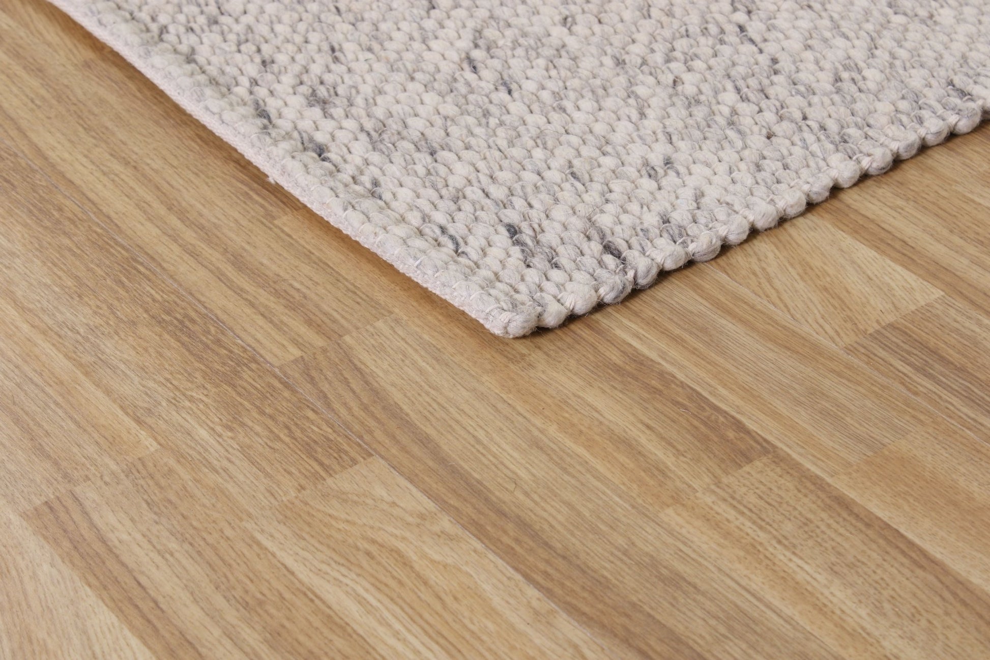 Diamond - Ljusgrå - Designmatta.se