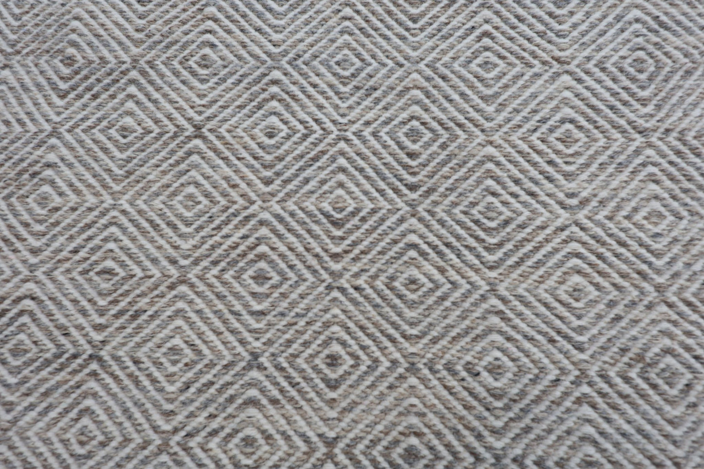 Venus - Sand - Designmatta.se