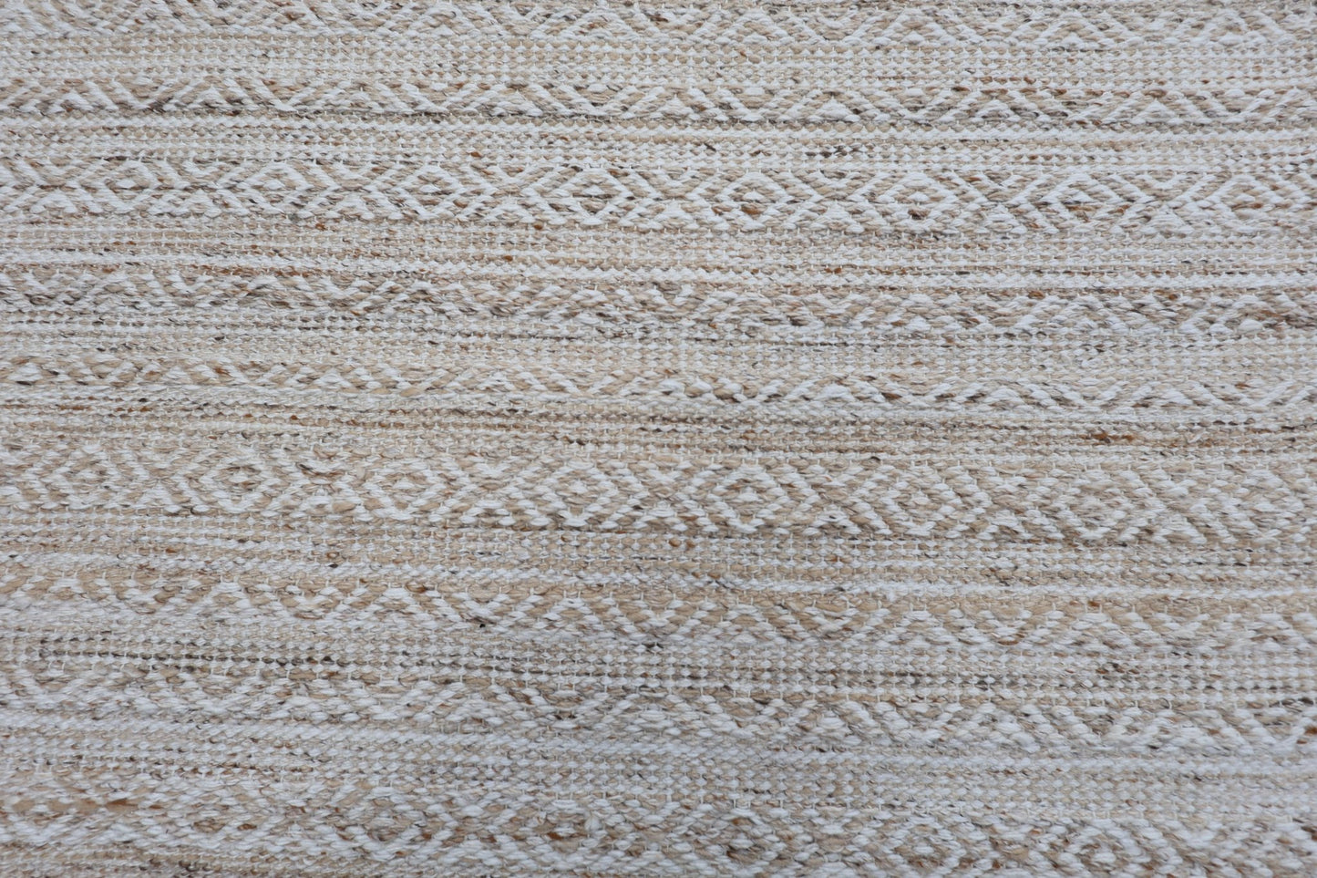 Röllakan Tradition - Beige - Designmatta.se