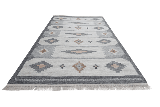 Röllakan Korallen - grå - Designmatta.se