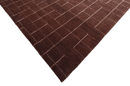 Minimal Maze - Brun/Vinröd - Designmatta.se