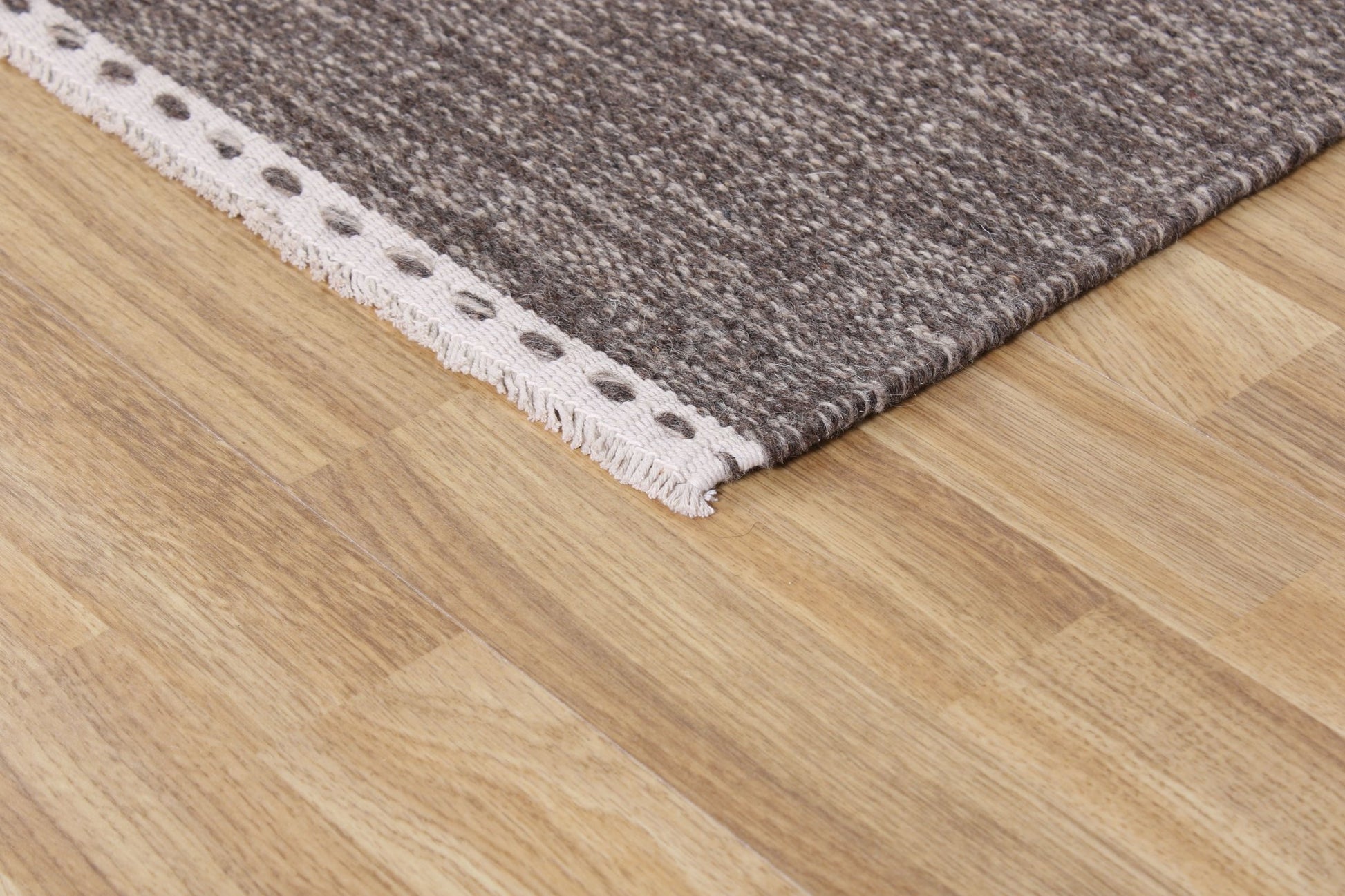 Solväv - Brun - Designmatta.se